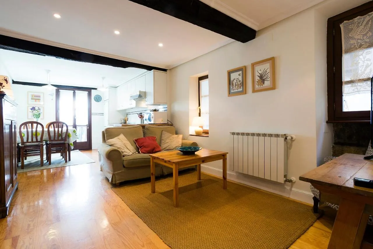 Apartamento Txoriak - Basquenjoy Hondarribia